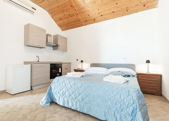 Parcheggio Gratis - 10min Aeroporto - Vista Mare *