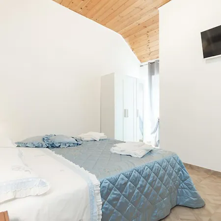 Parcheggio Gratis - 10min Aeroporto - Vista Mare Apartmán *